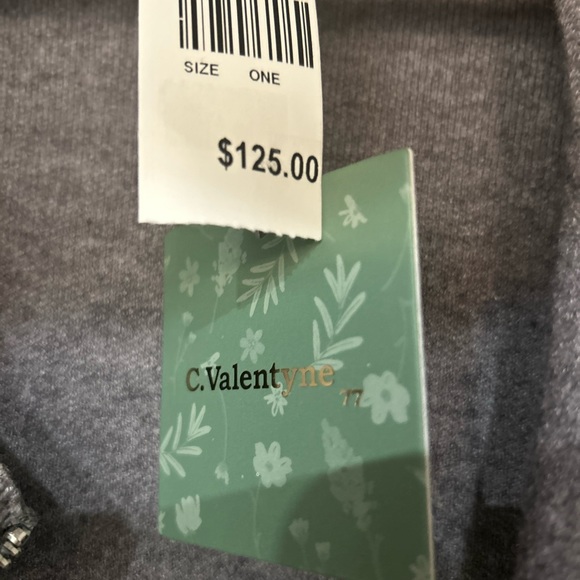 Boutique Sweater jacket - Picture 4 of 5